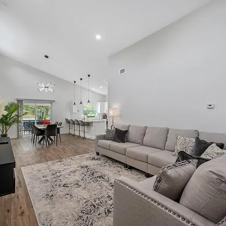 Luxury 3 Bdrm Home - Busch Gardens - Fairgrounds